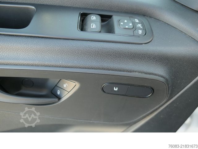 Dodávka s vysokou střechou MERCEDES-BENZ Sprinter 317 CDI L2H2 Klima Navi 9G-Tronik MOPF