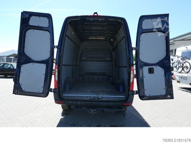 Dodávka s vysokou střechou MERCEDES-BENZ Sprinter 317 CDI L2H2 Klima Kamera Navi AHK2,8t