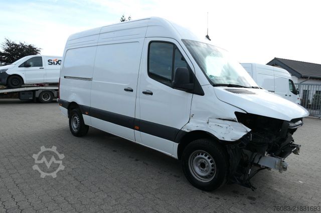 Dodávka s vysokou střechou MERCEDES-BENZ Sprinter 317 CDI L2H2 Klima Navi 9G-Tronik MOPF