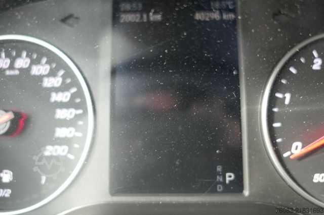 Furgão de teto alto MERCEDES-BENZ Sprinter 317 CDI L2H2 Klima Navi 9G-Tronik MOPF