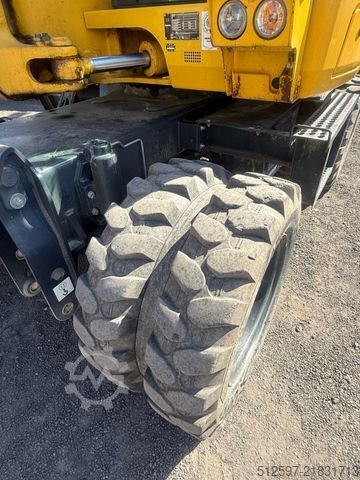 Excavadora móvil KOMATSU PW 98 MR-10 / gepflegt / 1600 Bh / inkl. GRL+TL