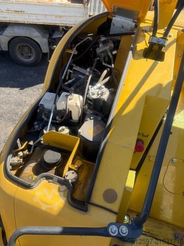 Excavadora móvil KOMATSU PW 98 MR-10 / gepflegt / 1600 Bh / inkl. GRL+TL