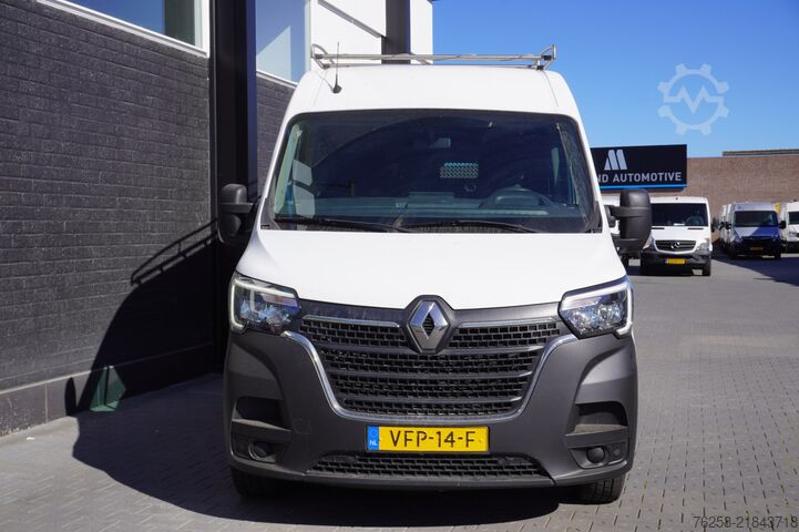 Dobozos furgon Renault Master 2.3 dCi 135PK L2H2 EURO 6 - Airco - Crui...