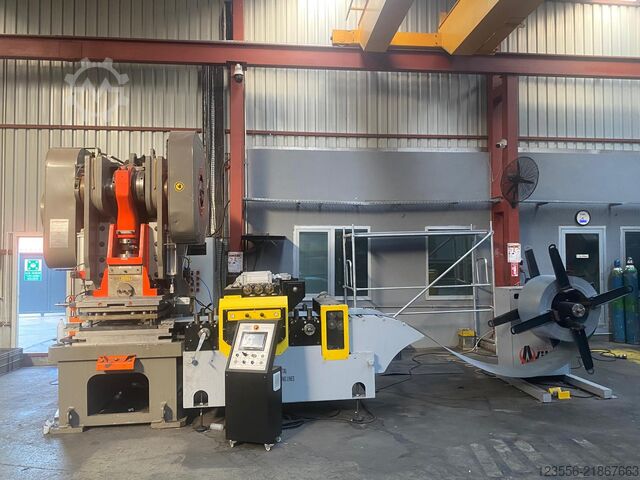 Linie de Alimentare cu Scânduri de Schelă În Stoc BOSPORAS MACHINERY SCF-600-200PR