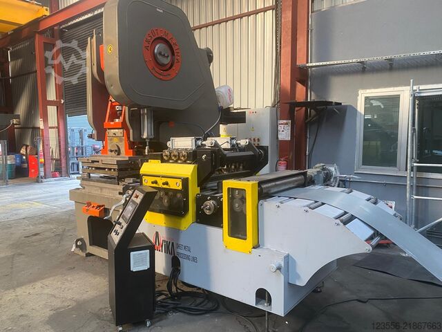 Linie de Alimentare cu Scânduri de Schelă În Stoc BOSPORAS MACHINERY SCF-600-200PR