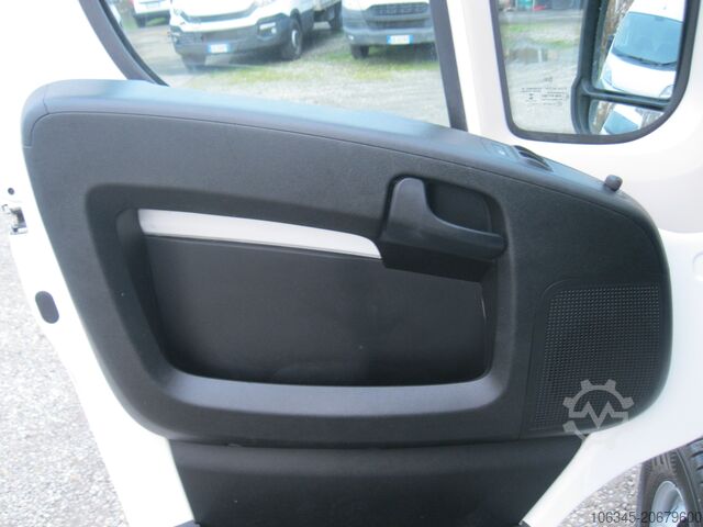 Kombi sa visokim krovom Citroen JUMPER