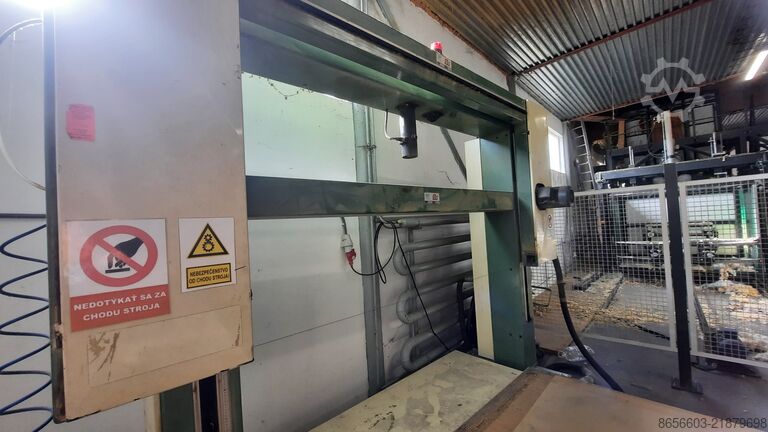 Piła CNC do cięcia pianki DB 2447