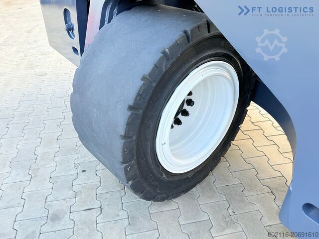 Wózek widłowy czterokierunkowy Combilift C14000 DUPLEX 3600 FREE LIFT POSITIONER