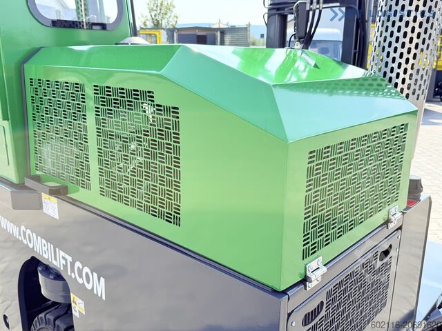 Wózek widłowy czterokierunkowy Combilift C2500 TRIPLEX 4900 Width: 1900 mm GAS