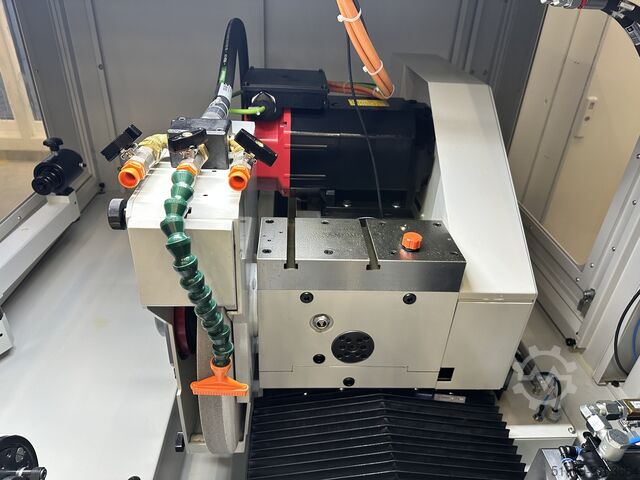 Cilindrische slijpmachine TSCHUDIN TBF 650