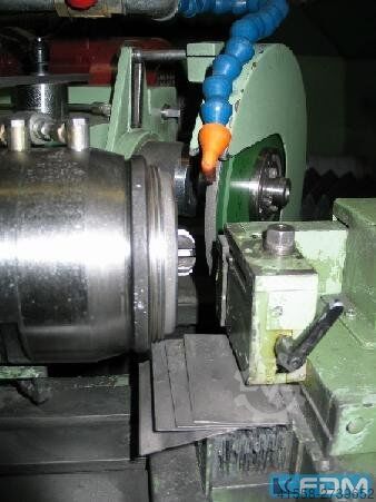 Grinder - universeel gereedschap SAACKE UW II A CNC