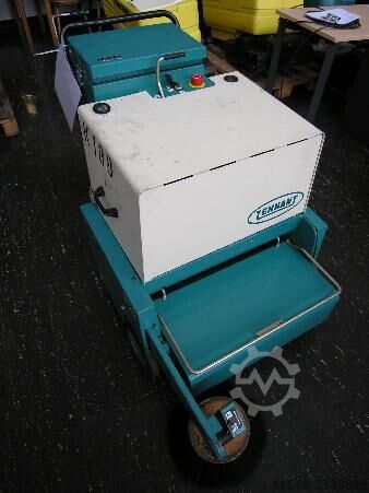 Veegmachine TENNANT 42 E