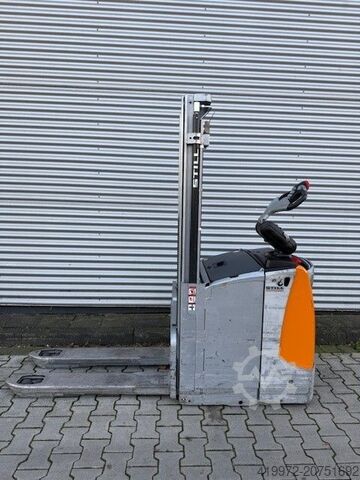 Double stacker Still EXD-SF20