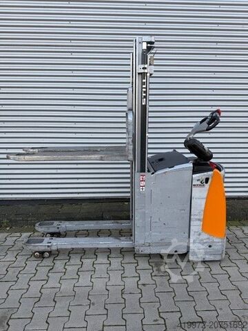 Double stacker Still EXD-SF20