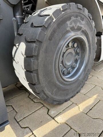 Empilhadeira diesel Still RX70-30