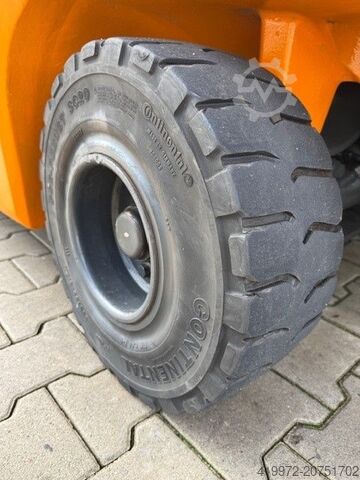 Empilhadeira diesel Still RX70-30