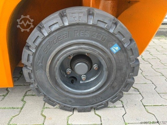 LPG -gaffeltruckar Still RX70-35T