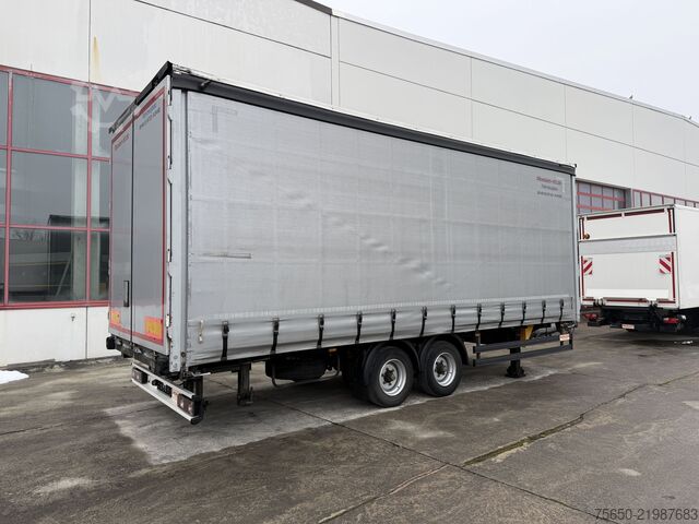 Remolque abierto con toldo Möslein TPW 105 D Schwebheim  Tandemplanenanhänger