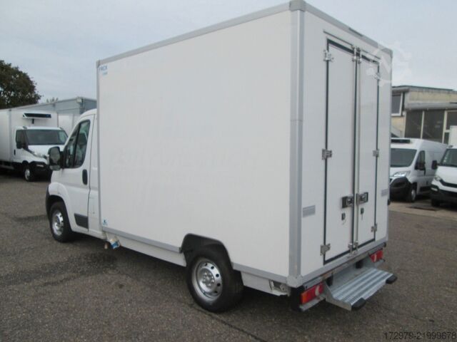 Koelwagen met geïsoleerde laadbak FIAT Ducato 130 *Carrier Xarios 500 Tiefkühler*