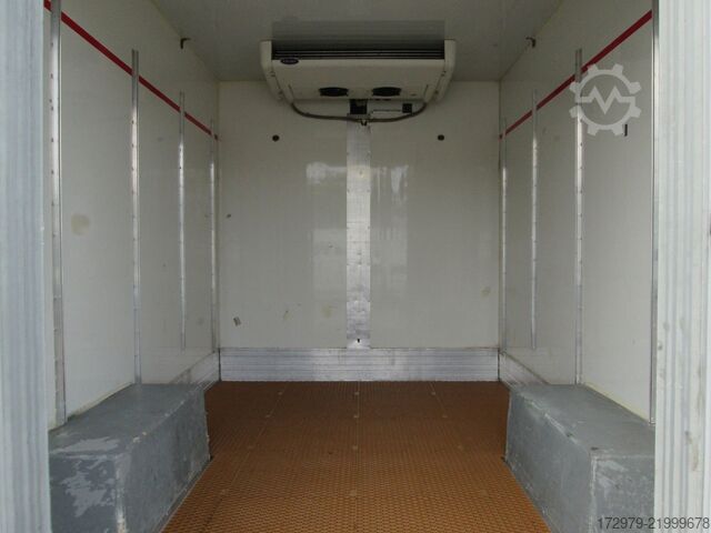 Koelwagen met geïsoleerde laadbak FIAT Ducato 130 *Carrier Xarios 500 Tiefkühler*