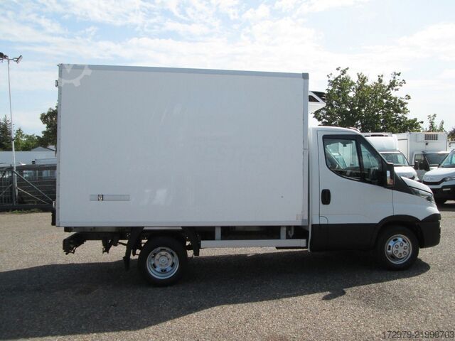 Izotermiczny van chłodnia IVECO 35 C14*Carrier Kühlkoffer*Euro6*