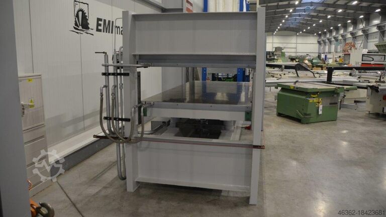 Fineerpers ITALPRESSE UT6L