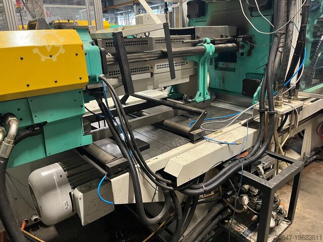 2K spuitgietmachine Arburg 570C 2000-675/150