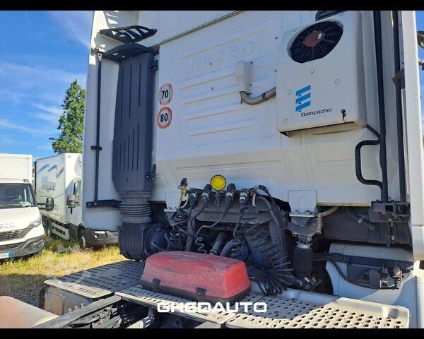 Standard tractor unit IVECO AS440T/P - AS440 T/P