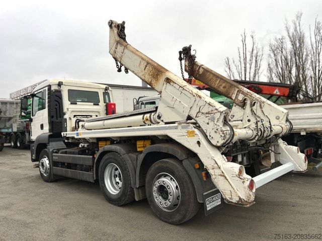 Skip truck MAN TG-S 26.440 BL 6x2 Absetzkipper Meiller Funk