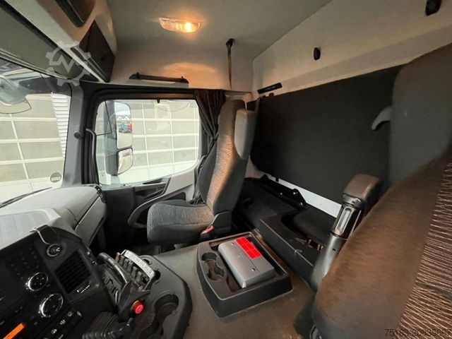 Truck mounted crane MERCEDES-BENZ Antos 2540 L 6x2 Pritsche Heckkran 5xhydr, faltb