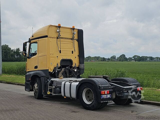 Standaard trekker MERCEDES-BENZ ACTROS 1843