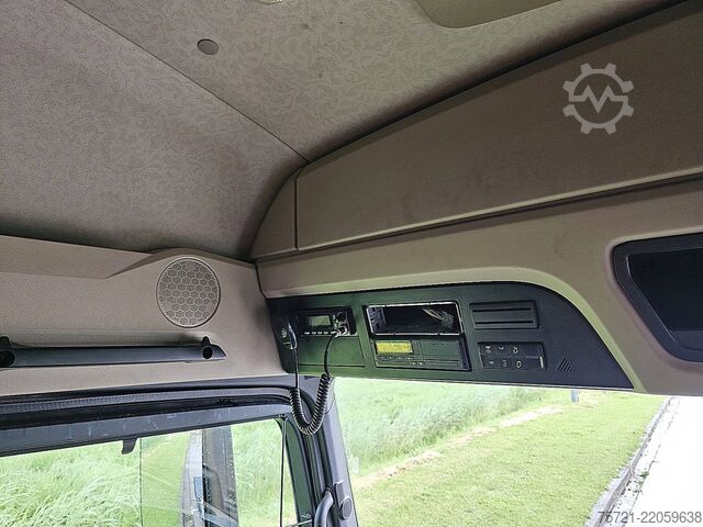 Standaard trekker MERCEDES-BENZ ACTROS 1843