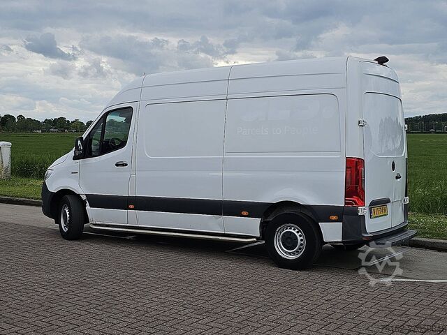 Bestelauto MERCEDES-BENZ ESPRINTER 55 kWh ac automaat