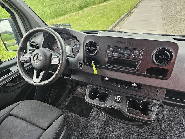 Bestelauto MERCEDES-BENZ ESPRINTER 55 kWh ac automaat