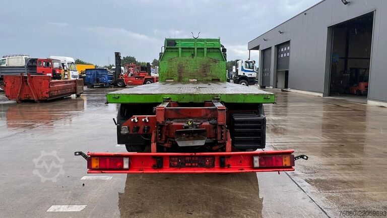 Platte bak Iveco Eurotrakker 260 E 43 (BOITE MANUELLE / 6X2 / LA...