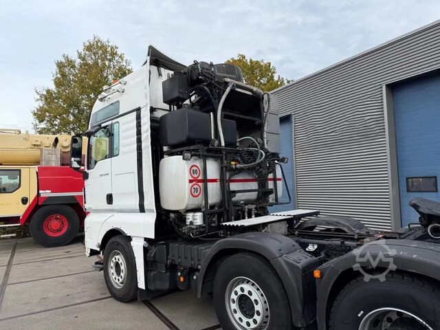 Zware belasting MAN TGX 41.640 8x4/4 BBS