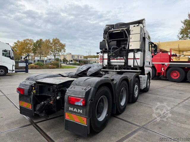 Zware belasting MAN TGX 41.640 8x4/4 BBS