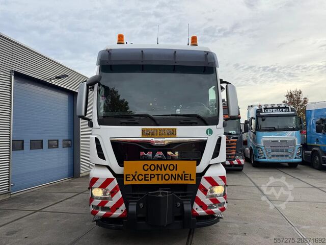 Zware belasting MAN TGX 41.640 8x4/4 BBS