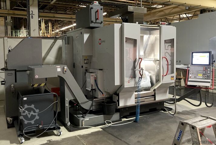 ITNC-640 / Magazzino aggiuntivo / Refrigerazione interna ad alta pressione (IKZ) / Laser HERMLE C 250