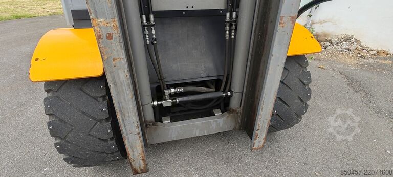Carrelli elevatori diesel Jungheinrich DFG 545s