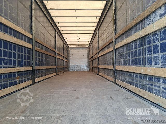 Ανοιχτό ημιρυμουλκούμενο με μουσαμά Schmitz Cargobull Curtainsider Mega