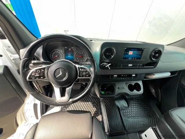 Dubă pick-up MERCEDES-BENZ Sprinter 316 DOKA LANG PRITSCHE PLANE 6-SITZ AHK