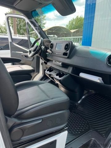 Furgon cu prelată laterală MERCEDES-BENZ Sprinter 316 DOKA LANG PRITSCHE PLANE 6-SITZ AHK