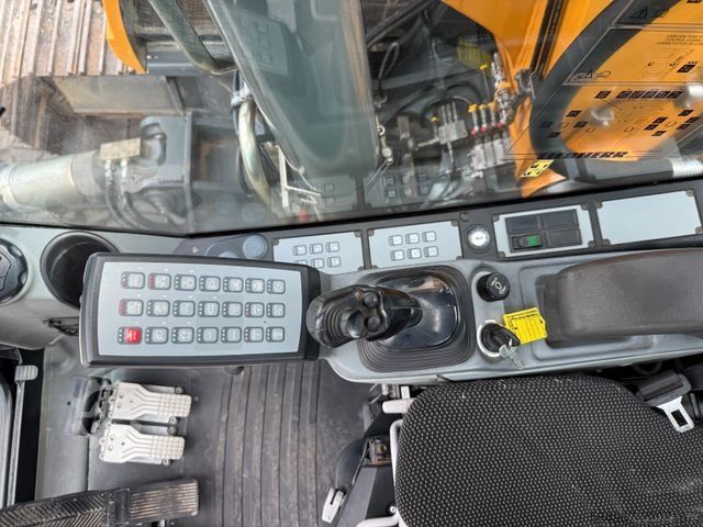 Rupsgraver LIEBHERR R920 Compact LC Kettenbagger