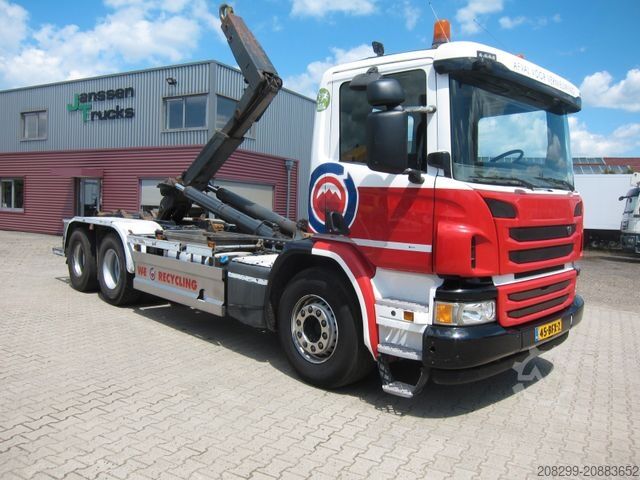 Hákový nosič kontejnerů SCANIA P410 CB6X2 HSA Hyva 22T Haken Liftachse