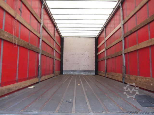 Flatbed truck with tarp DAF CF 230 19T Schiebeplane LBW Portalturen