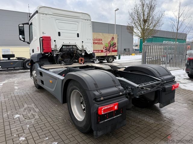 Standard SZM MERCEDES-BENZ Actros 1846 LS ADR GEFAHRGUT/ClassicSpace/EURO6D