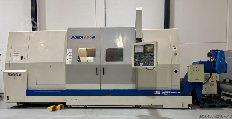 Centro di tornitura e fresatura CNC DOOSAN Puma 600M