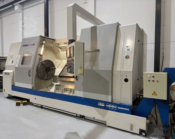 Centro di tornitura e fresatura CNC DOOSAN Puma 600M