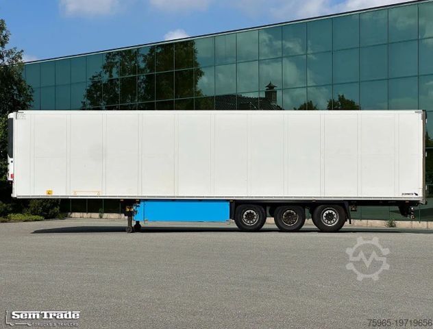 Koeloplegger SCHMITZ CARGOBULL SCB*S3B THERMO KING SLXe 300 LIFT AXLE HOLLAND T